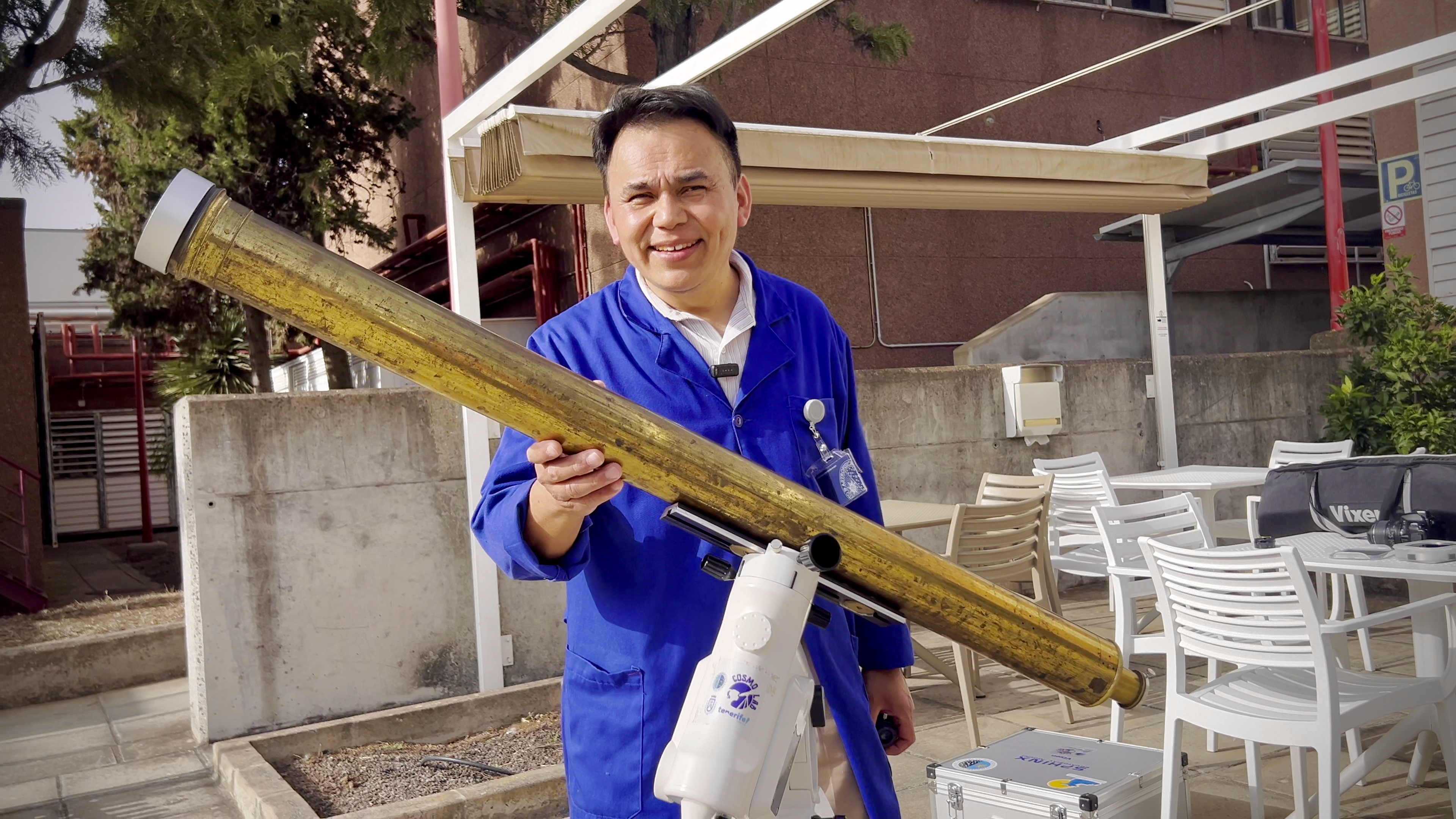 Félix Gracia Témich, investigador del Instituto de Astrofísica de Canarias (IAC), quien ha liderado los trabajos de restauracióncdel telescopio Breton Frères de finales del siglo XIX
