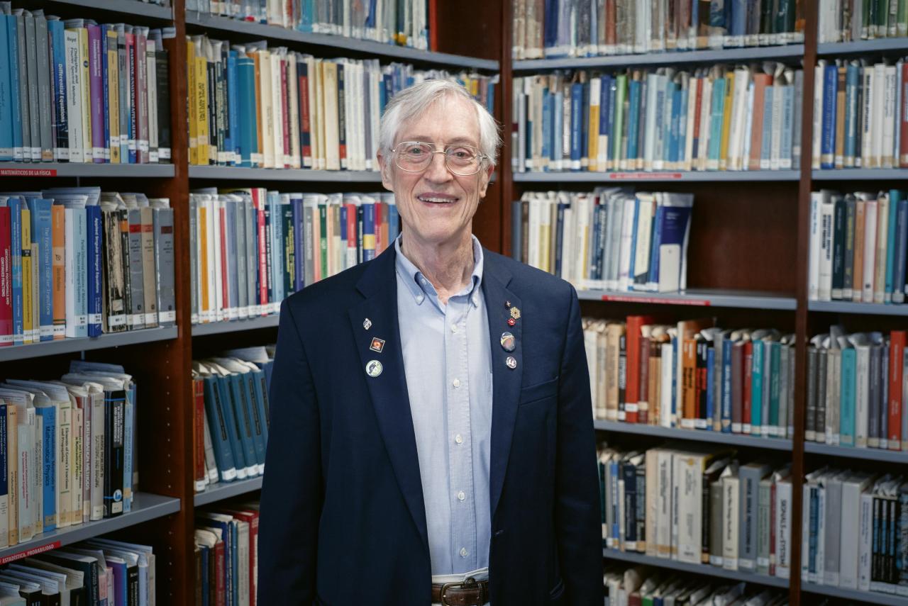 El nobel John Mather explorará los enigmas de la Física en el Museo de ...