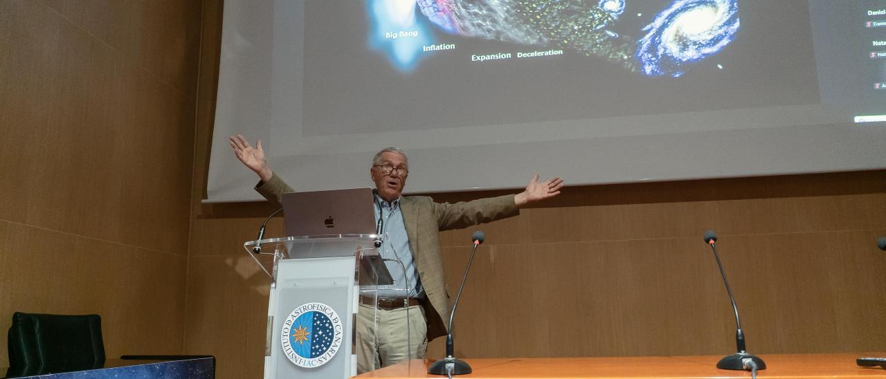 Robert P. Kirshner, Executive Director of the Thirty Metre Telescope International Observatory (TIO), during his talk at the IAC.