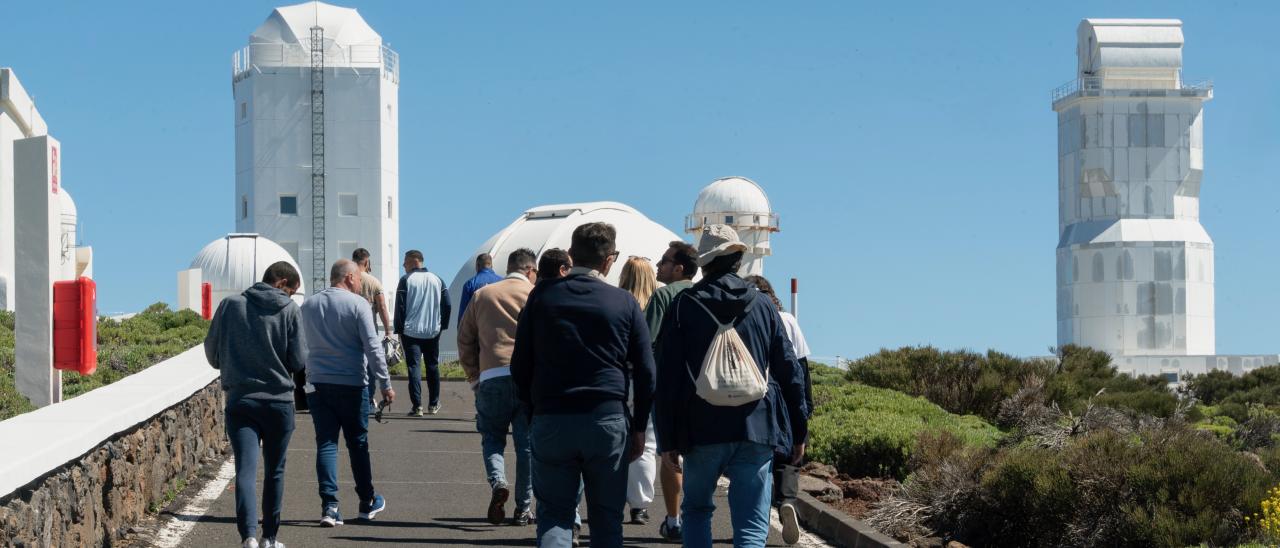 Personal del centro penitenciario Tenerife II - El Rosario visita el Observatorio del Teide