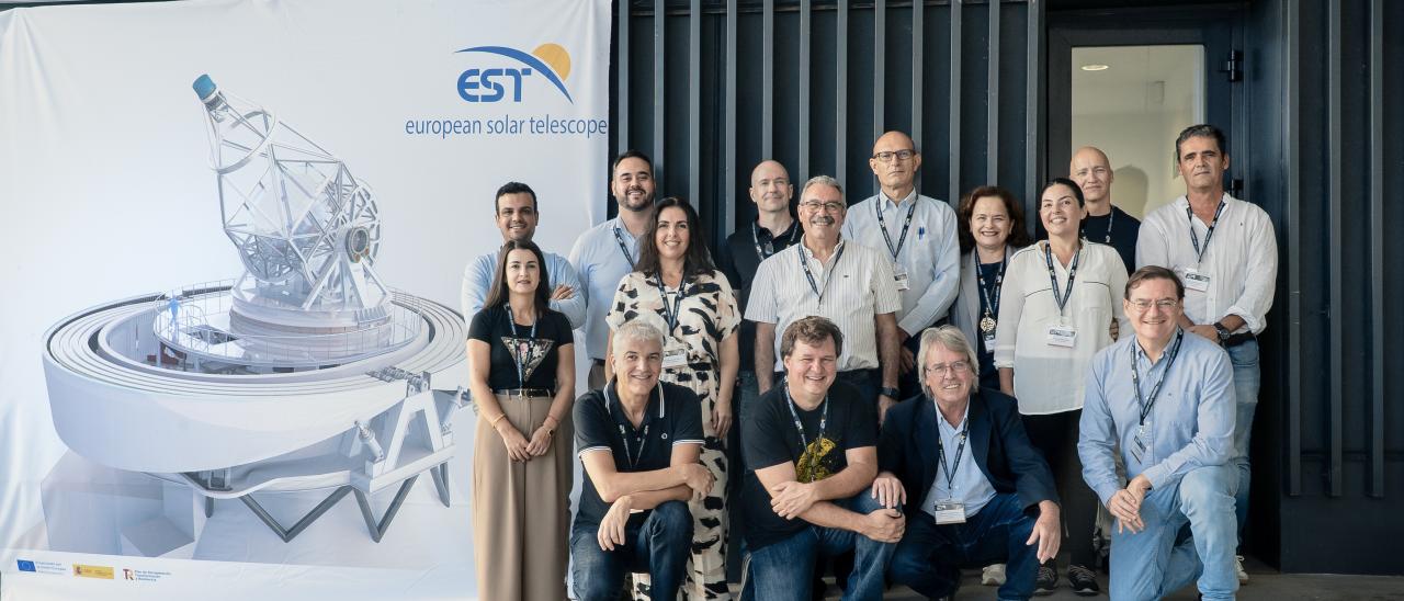The EST team and the review panel during the live sessions of the Preliminary Design Review held at IACTEC (Tenerife) on October 21st–22nd, 2025.