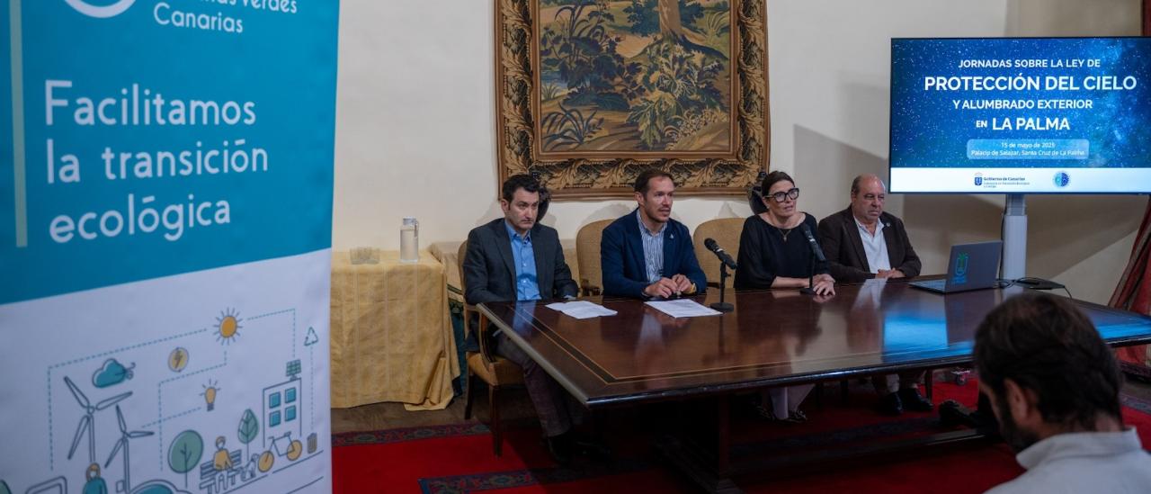 Conference on the Law for the protection of astronomical quality in outdoor lighting installations on La Palma, held in Santa Cruz de La Palma