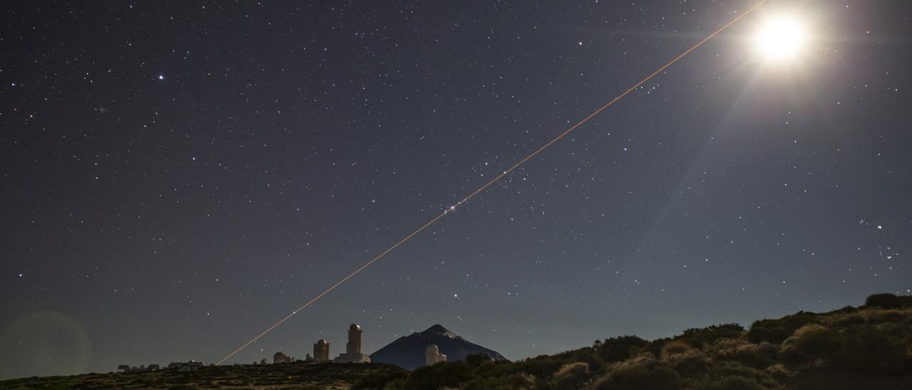 Laser launched from the Teide Observatory.