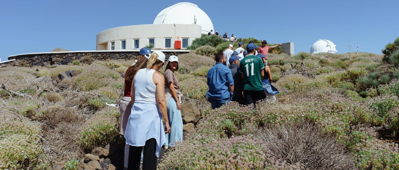 Un grupo de internos del Centro Penitenciario de Tenerife conoce in situ la labor del Observatorio del Teide
