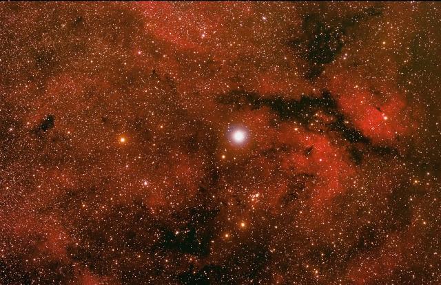 Nebulosa IC 1318
