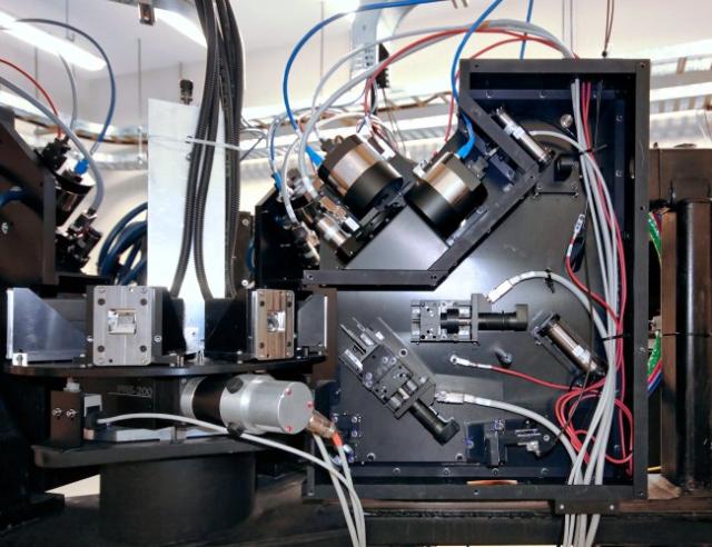 First light of ESPRESSO: a new generation of hunters for Earth-like planets