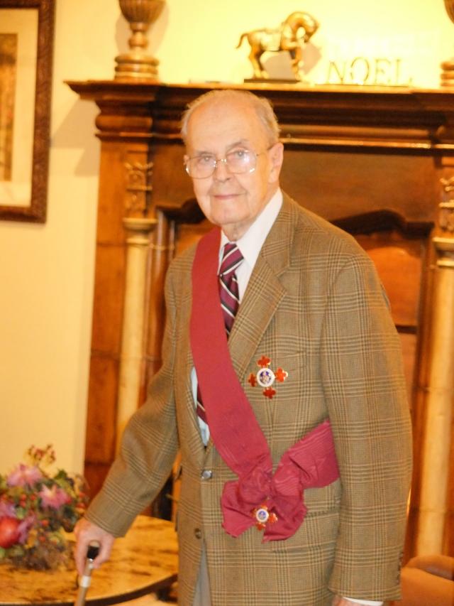 Guido Münch durante la entrega de la Medalla de la Gran Cruz de Alfonso X el Sabio. Crédito: IAC.