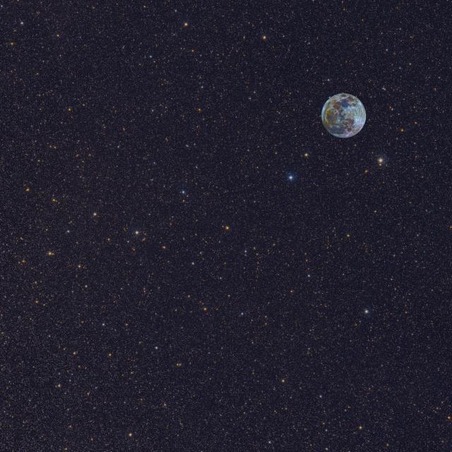 Campo estelar de la Vía Láctea con la Luna, Venus, Marte, Júpiter y Saturno
