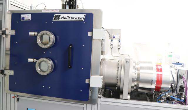 Sistema de recubrimiento por "sputtering magnético"