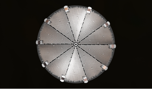 Modelo 3D del plano focal de DESI