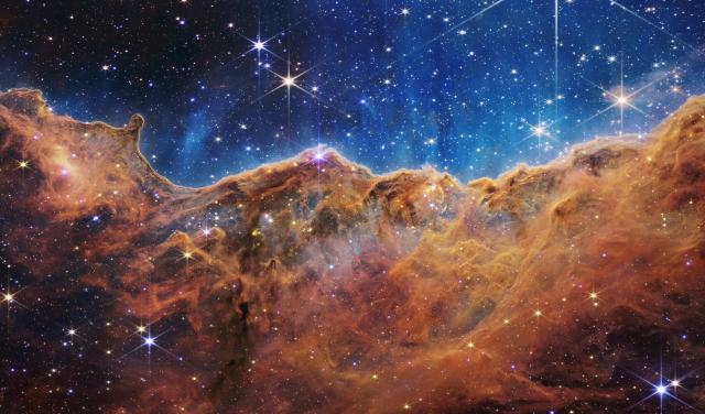 The Museum of Science and the Cosmos hosts the series of talks "From the Sky to the Thesis" to bring astrophysics closer to the public