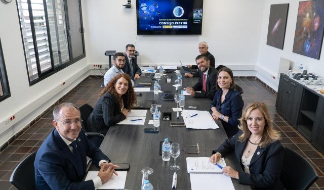 La secretaria general de investigación del Ministerio de Ciencia, Innovación y Universidades, Eva Ortega Paíno, ha presidido esta la reunión del Consejo Rector / Inés Bonet