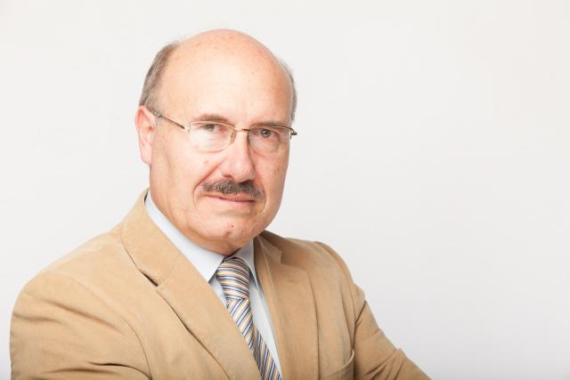 Rafael Rebolo López.