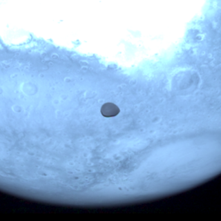 Imagen de Deimos con Marte detrás, obtenidas por el instrumento HyperScout-H de la misión Hera Imagen de Deimos con Marte detrás, obtenidas por el instrumento HyperScout-H de la misión Hera