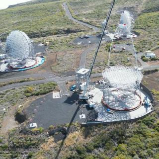 El LST-2 completa la instalación de su estructura de soporte 