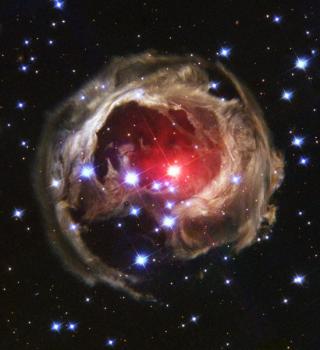 La estrella V838 Mon y su eco de luz.Crédito: NASA and The Hubble Heritage Team (AURA/STScI). 7964